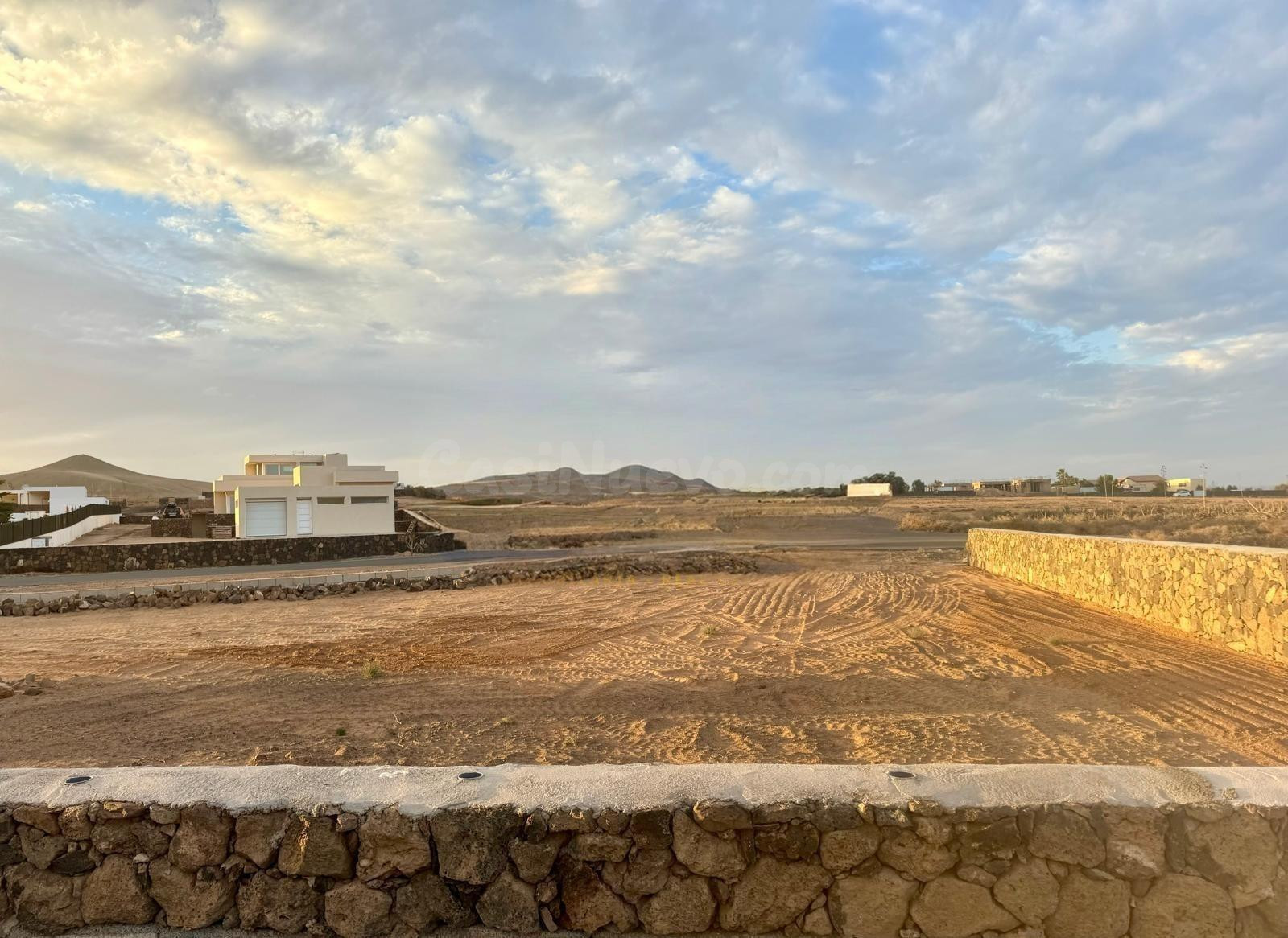 Terreno Urbanizable en La Oliva – Una Oportunidad Única - foto 2