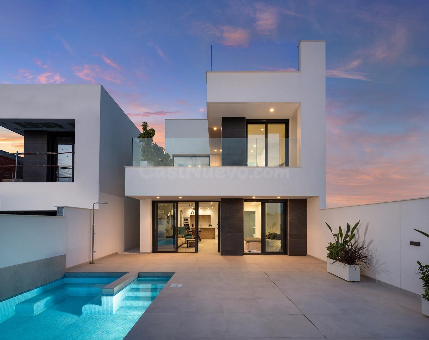 VILLA DE LUJO EN BENIJOFAR