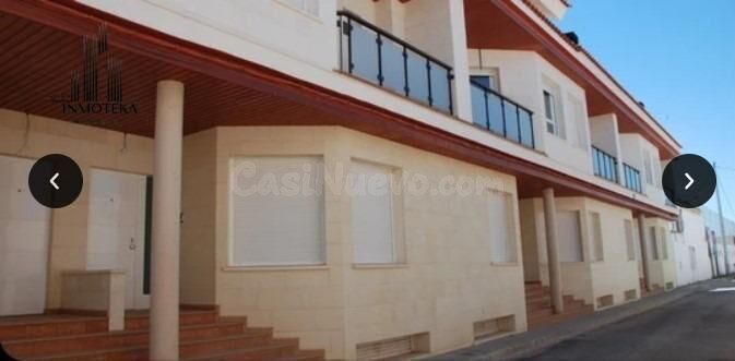 REF: C015 GRUPO INMOTEKA INMOBILIARIA VENDE CHALET ADOSADO D - foto 2