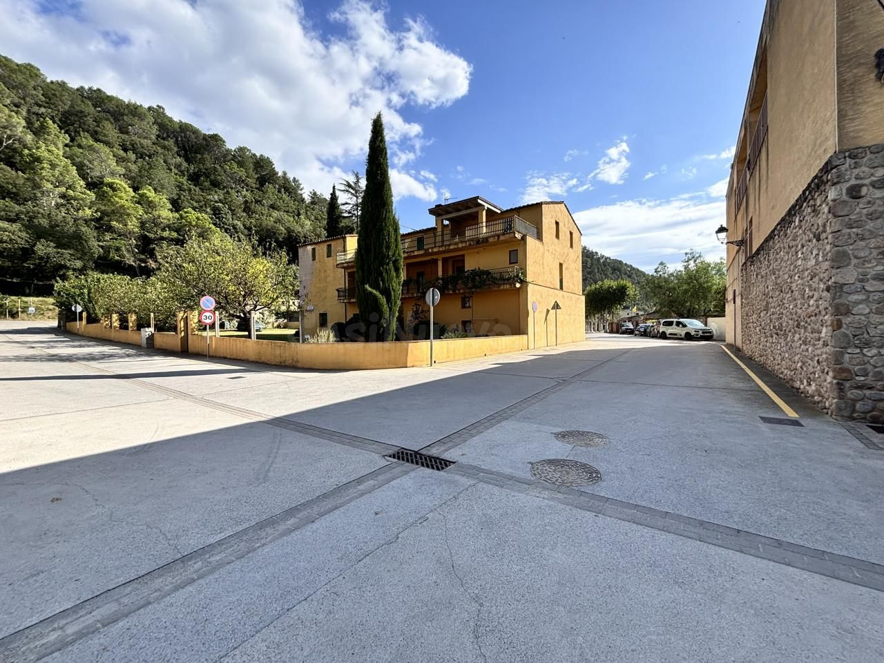 Parcela urbanizable en Albanyà – Alt Empordà - foto 5