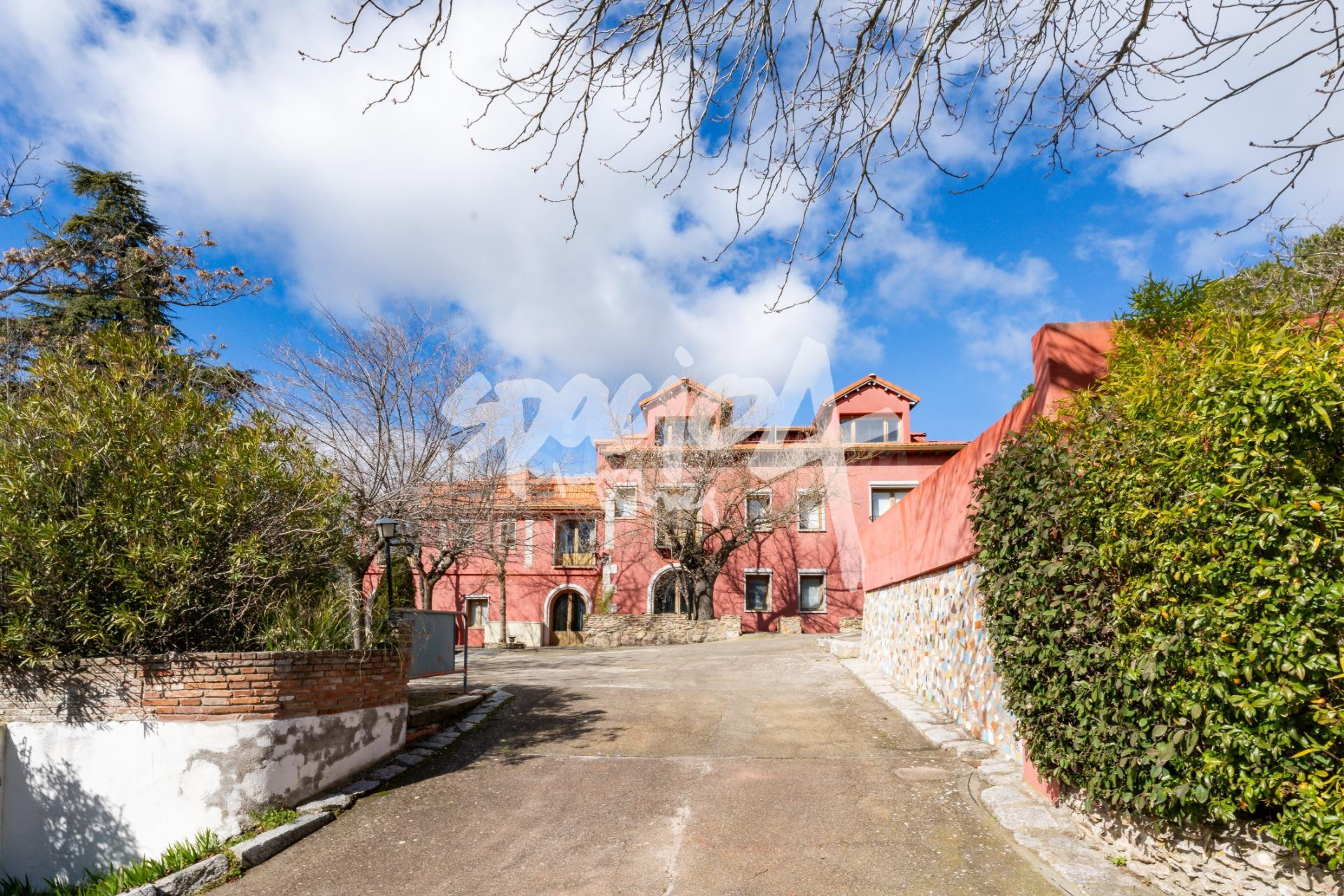 Majestuosa Residencia Señorial en la Sierra de Madrid - foto 3