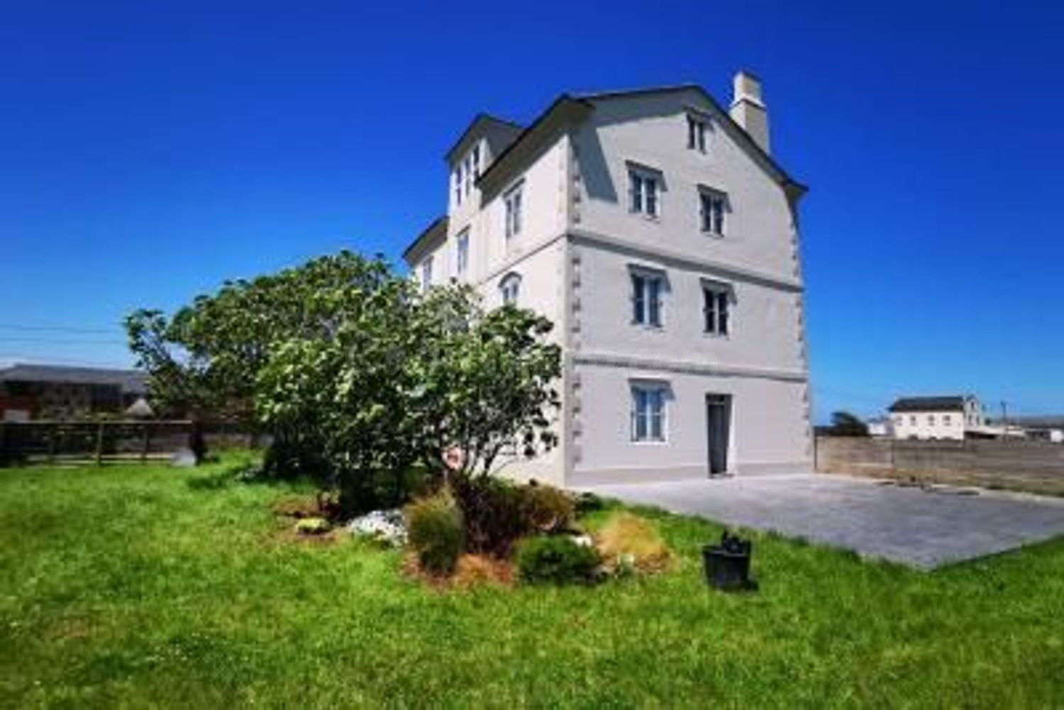 IMPRESIONANTE CASA INDIANA CON VISTAS AL MAR - foto 4