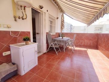 Ático en venta en Zapillo - foto 2