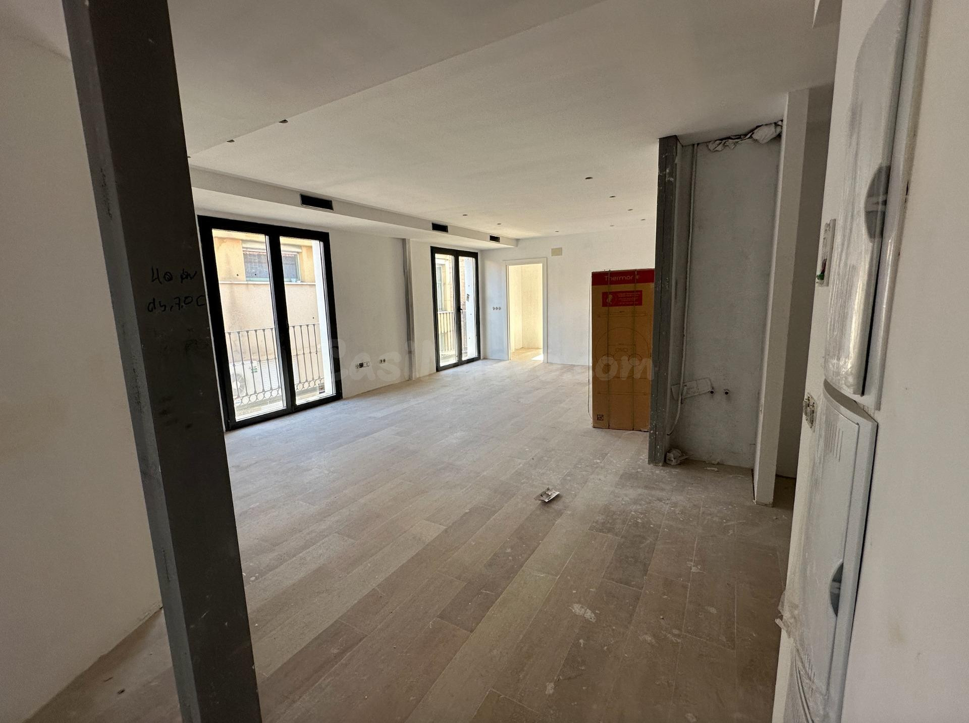 Ático dúplex de diseño con terraza y jacuzzi a 20 m de Plaza - foto 3