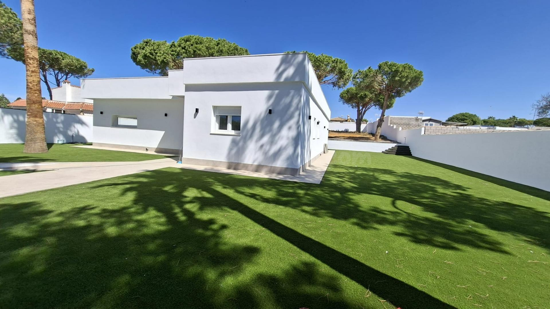 Chalet con Piscina Privada en Pinar de los Franceses – Chicl - foto 3