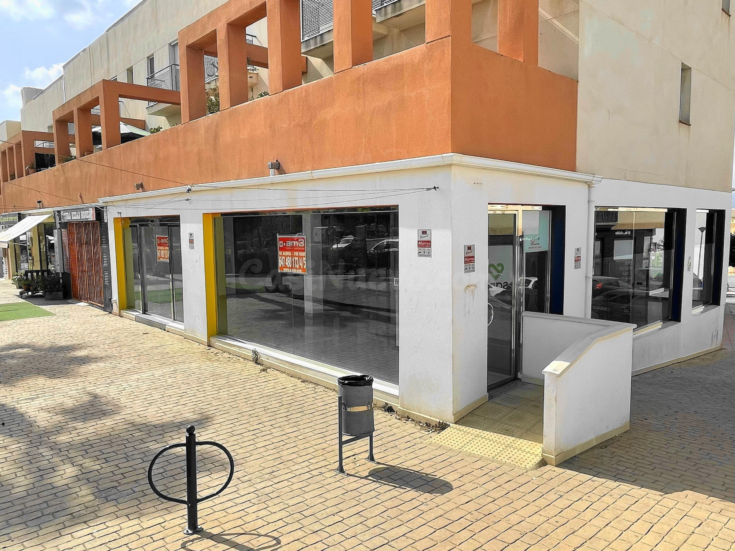 BAJO COMERCIAL EN ESQUINA EN VERA - foto 2
