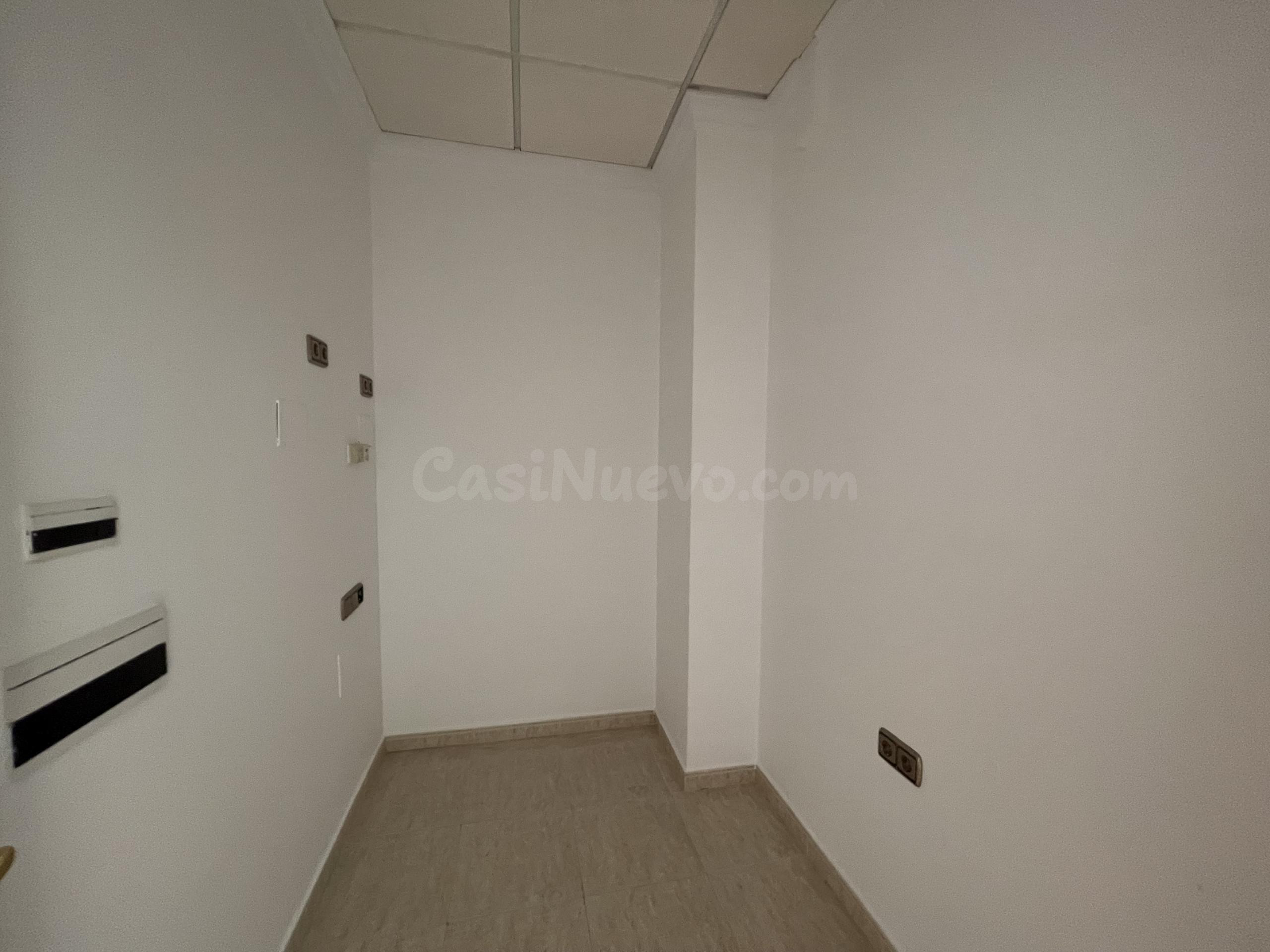 LOCAL COMERCIAL EN CENTRO DE VERA - foto 3