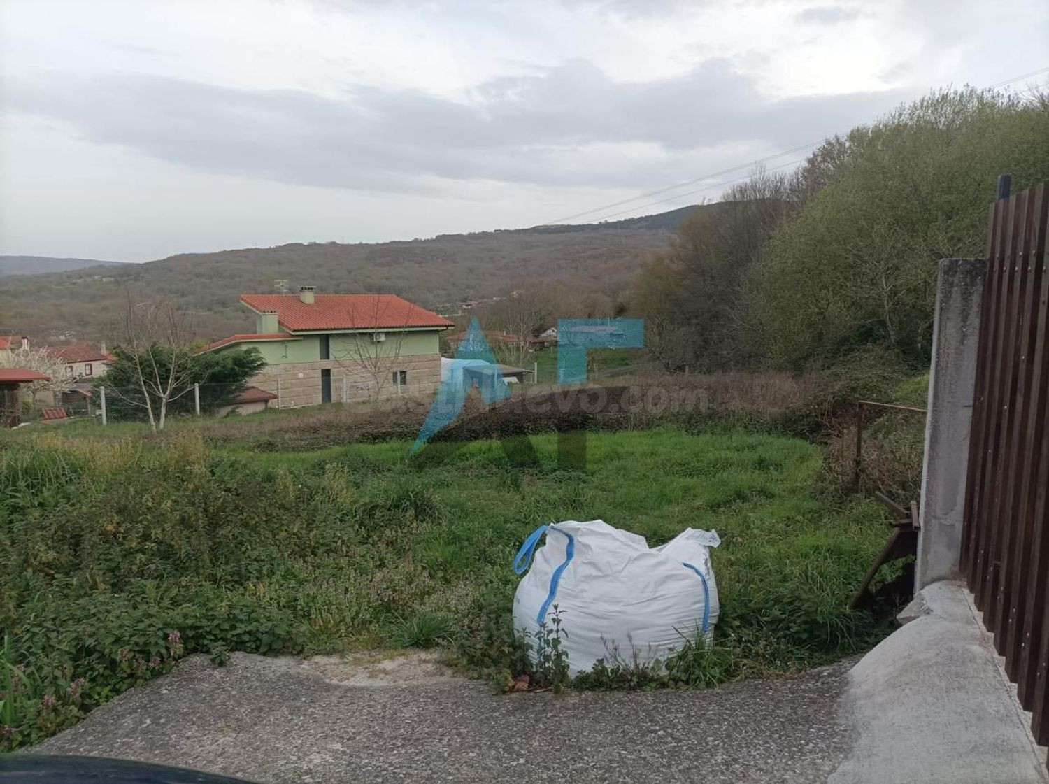 Terreno edificable de 862 m2 en Celanova: tu proyecto comien - foto 2