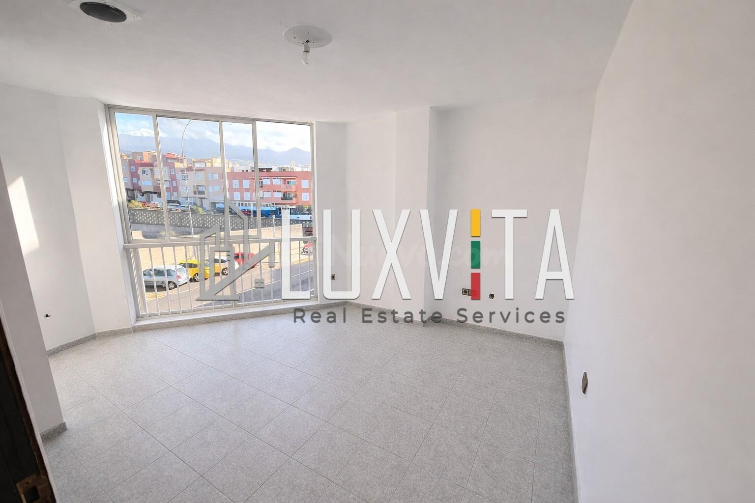 Apartamento en venta con excelente ubicación en Playa San Ju - foto 5