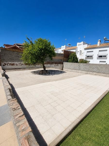 VENTA DE UNA PARCELA URBANA EN ESTEPONA – AVENIDA ANDALUCÍA