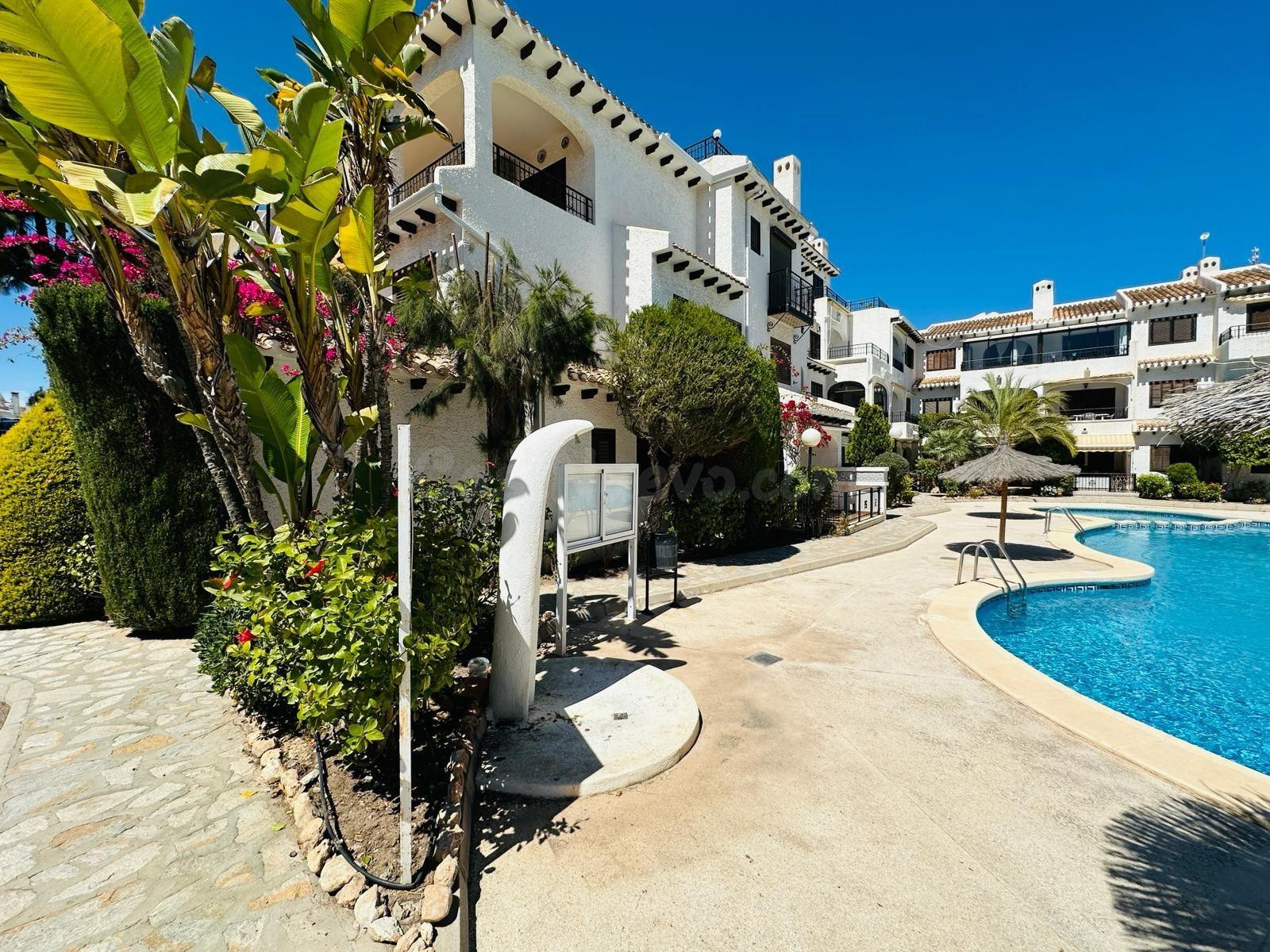 ACOGEDOR BUNGALOW · Apartamento Planta Baja | Cabo Roig, Orihuela Costa