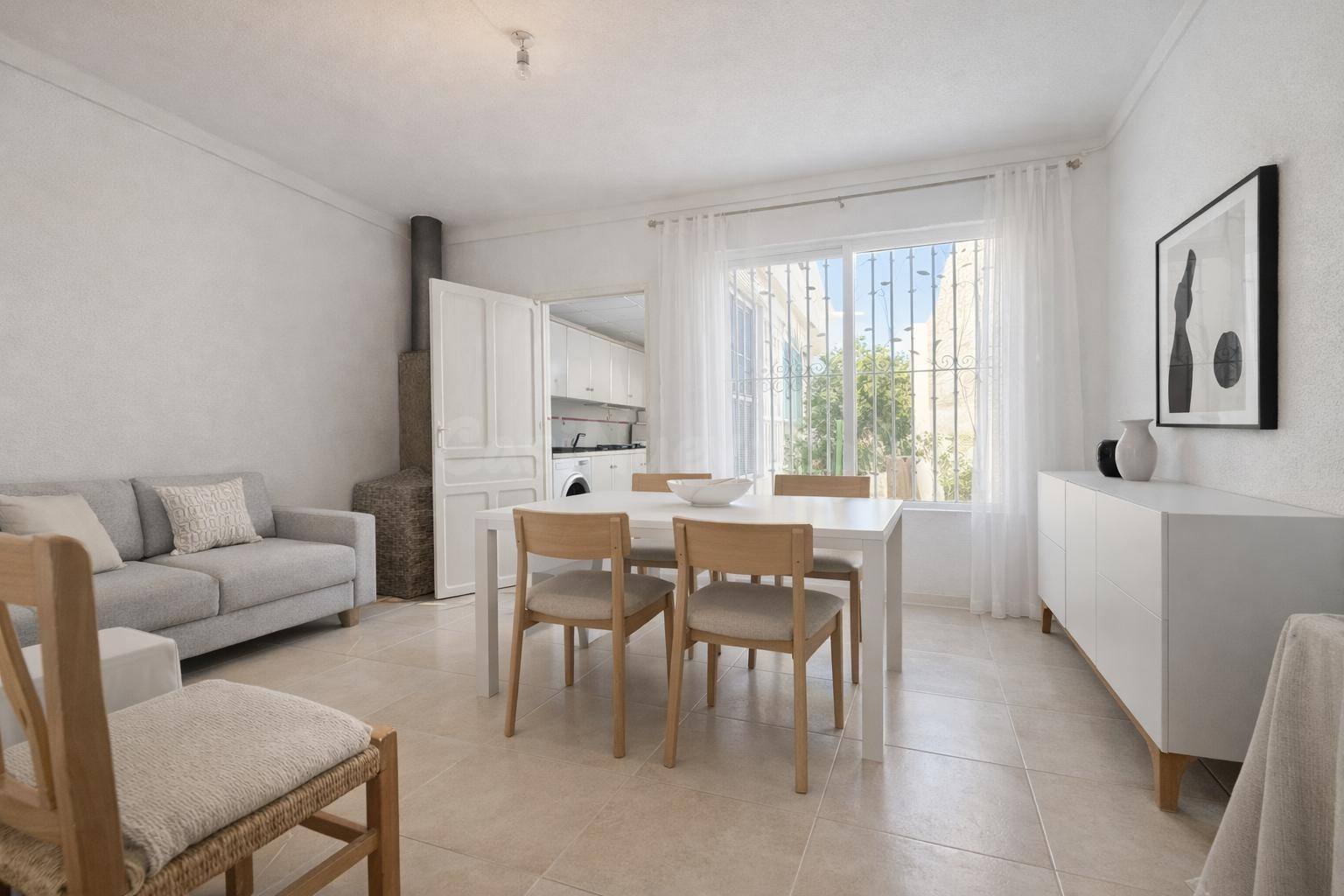 Descubre esta magnífica vivienda situada en la prestigiosa zona de Ciudad Quesada, Rojales.