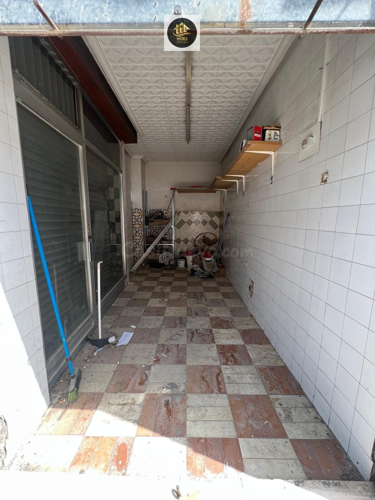 LOCAL EN SANTA ISABEL