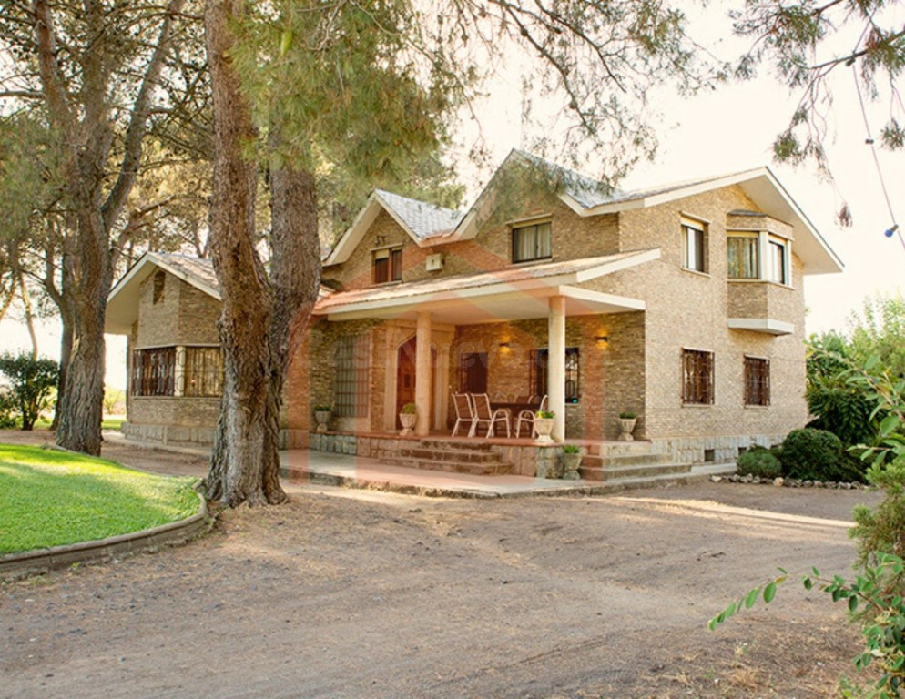 Chalet exclusivo a un paso de Salamanca