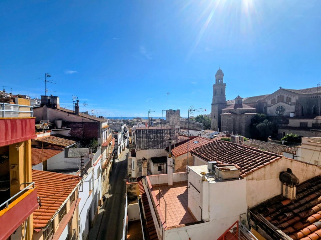 Espacio diáfano y versátil en el centro de Canet