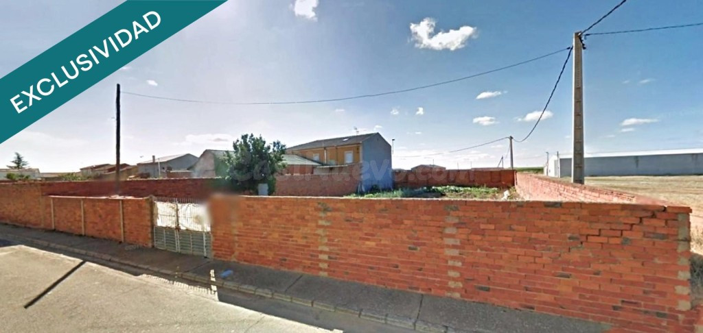 Parcela Urbana de 551 m² con Pozo, Luz en Linde y Gran Poten - foto 2