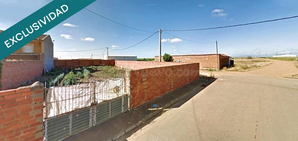 Parcela Urbana de 551 m² con Pozo, Luz en Linde y Gran Poten - foto 3