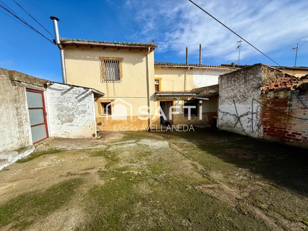 CASA DE PUEBLO CON DOS habitaciones EN PLANTA BAJA - foto 4