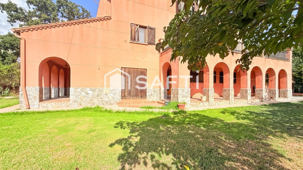 GRAN CASA ESTILO MASÍA-VILLA CATALANA CON DOS VIVIENDAS INDE - foto 2