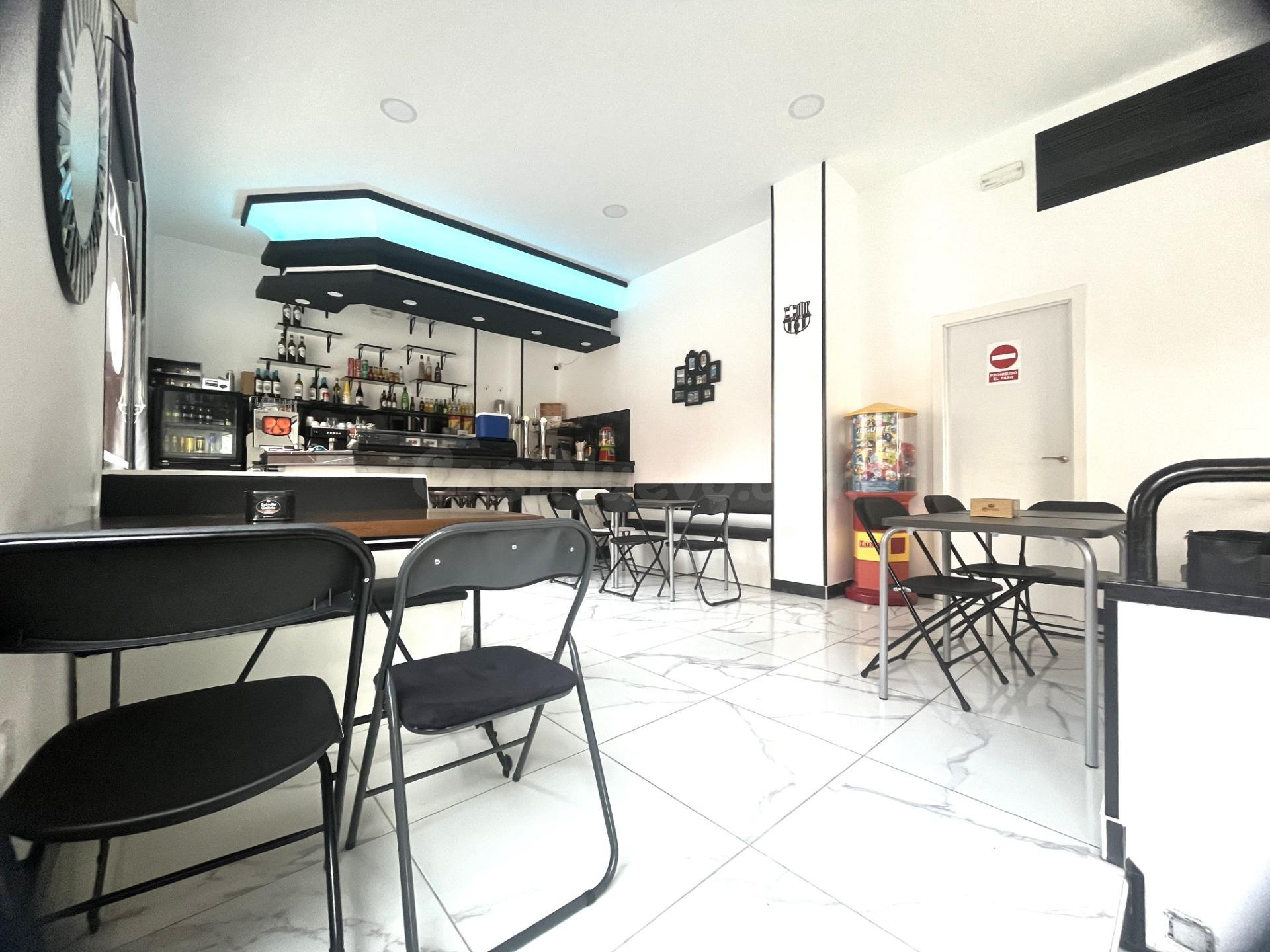 Local en alquiler en calle Arganda 33