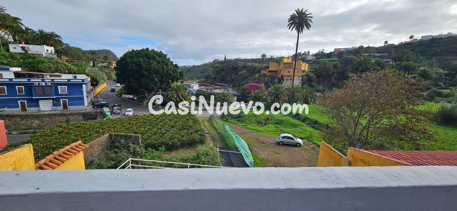 VIVIENDA ADOSADA CON GRAN POTENCIAL EN ZONA TRANQUILA Y BIEN CONECTADA - NO HIPOTECABLE