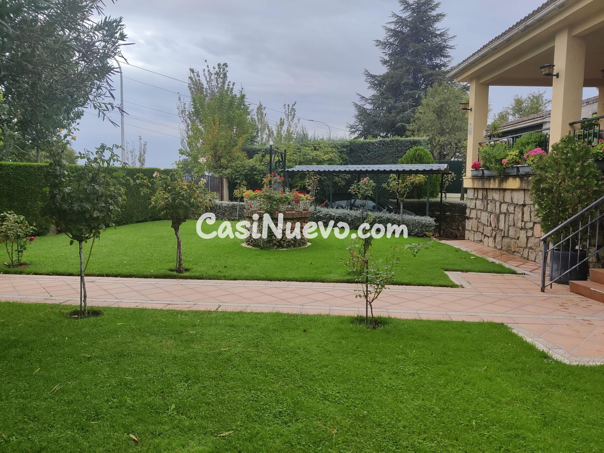 Venta de chalet unifamiliar en El Molar - foto 2