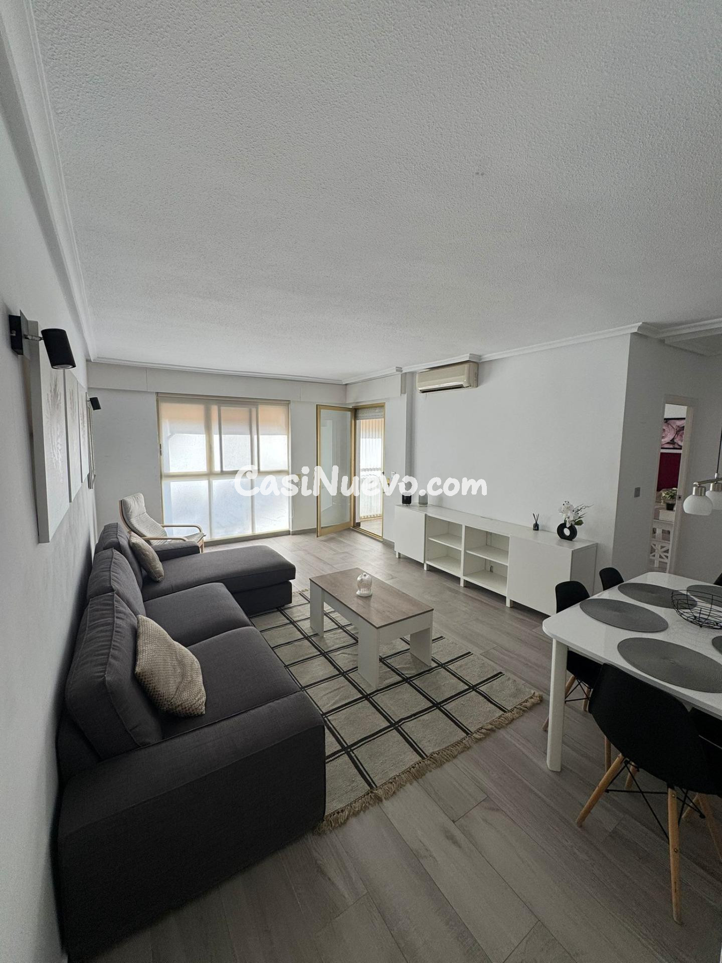 Apartamento reformado con vistas al parque