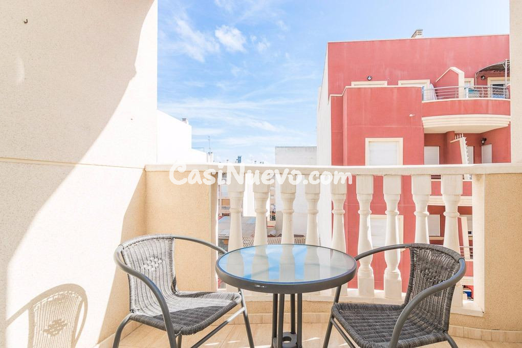 Apartamento en el centro de Torrevieja de 2 dormitorios 1 baño