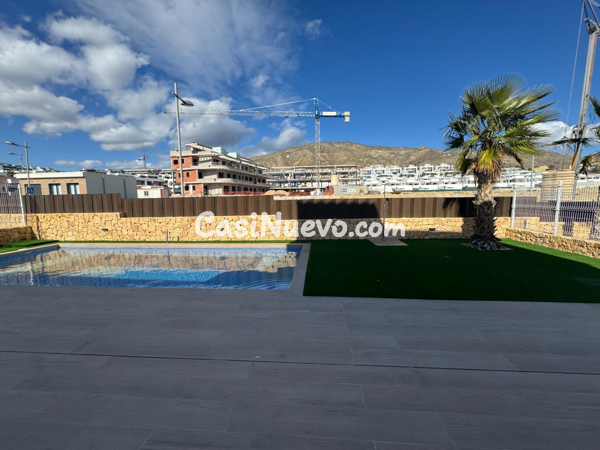Chalet independiente en Sunny Hills - foto 5