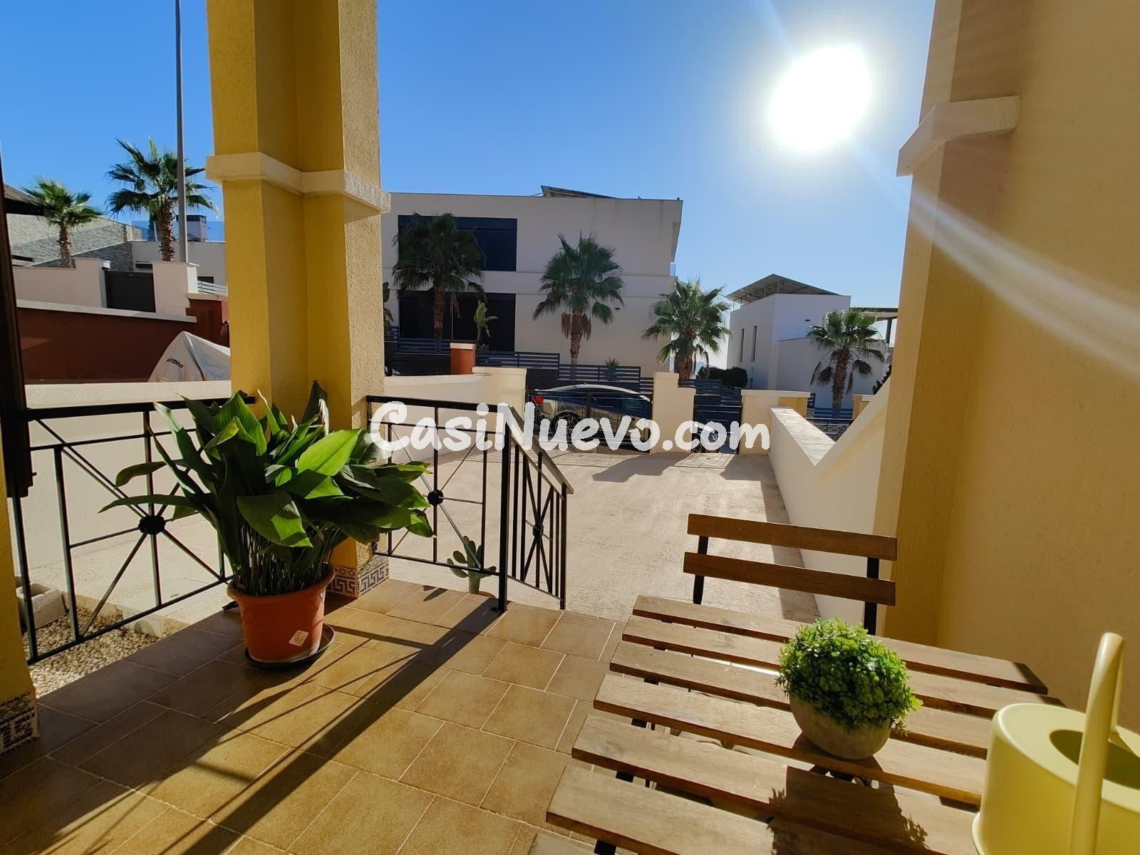 CHALET ADOSADO EN BALCÓN DE FINESTRAT