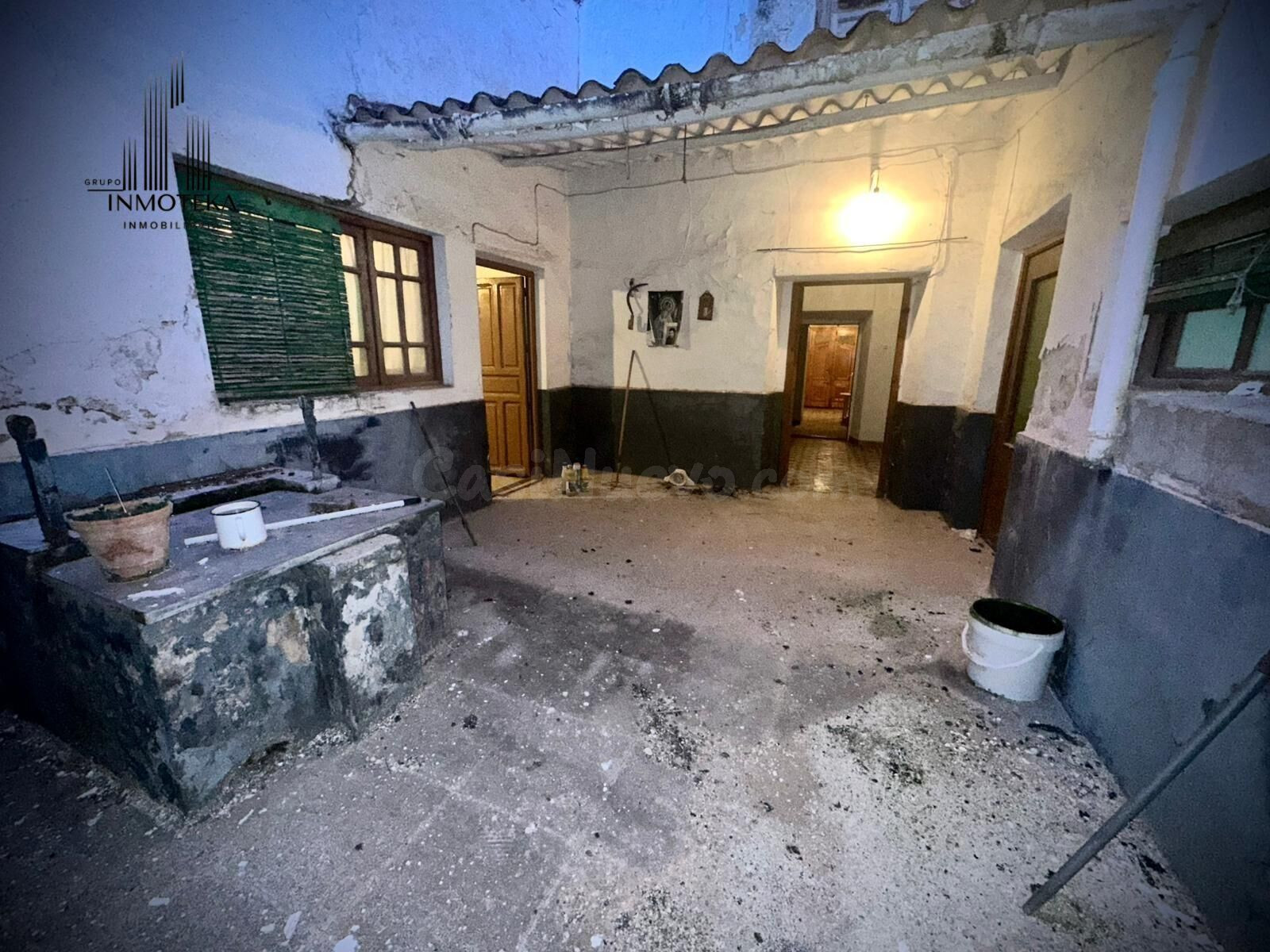 REF: C092 GRUPO INMOTEKA INMOBILIARIA VENDE CASA CON PATIO E