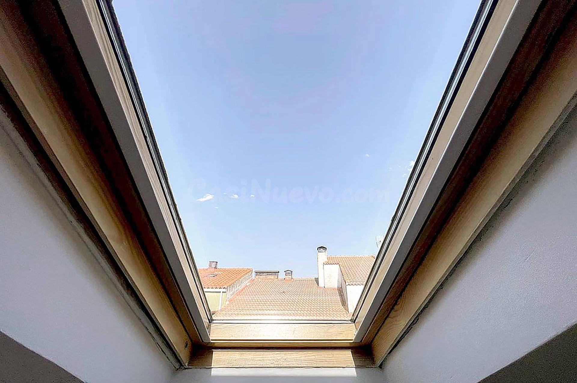 ¡ESTUDIANTES! EN ALQUILER PISO TIPO ESTUDIO EN VILLANUEVA DE - foto 2