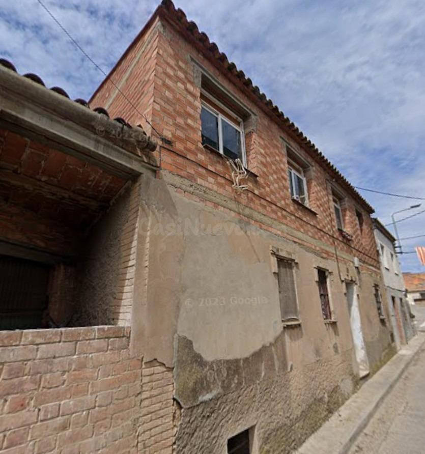 Casa amplia en La Portella (Lleida) – Ideal Inversores