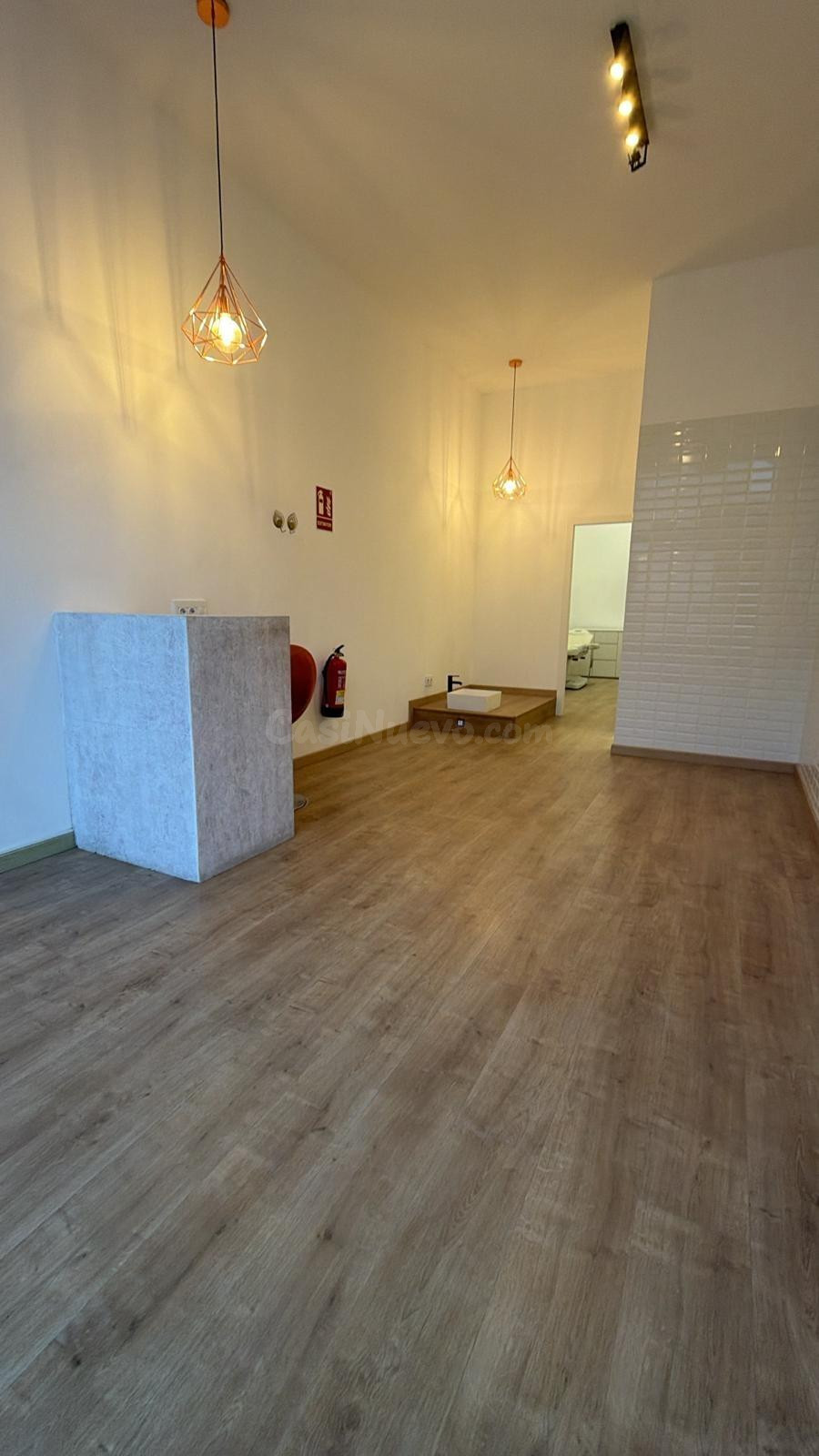CENTRICO LOCAL COMERCIAL EN ALQUILER PUERTO DE LA CRUZ