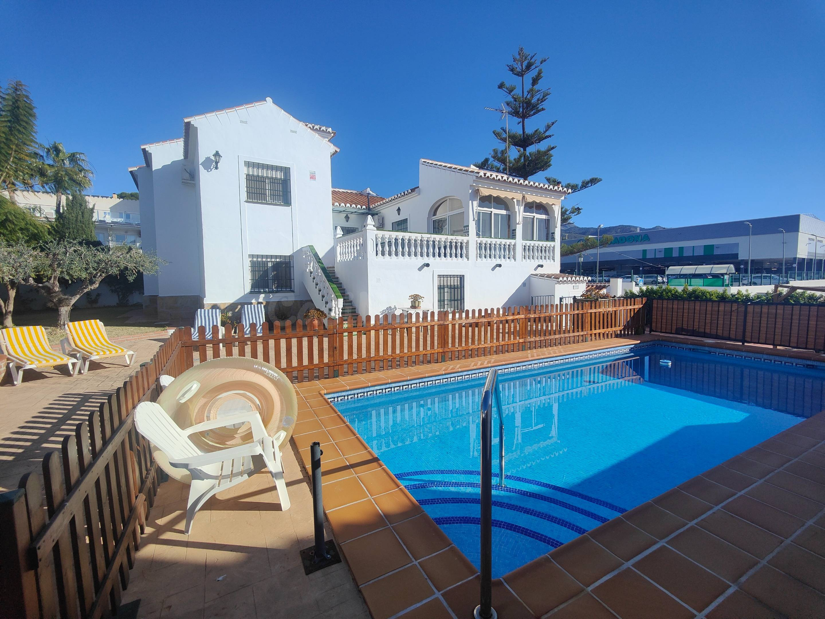 Magnificent detached villa 700 meters from the Burriana beac - foto 2