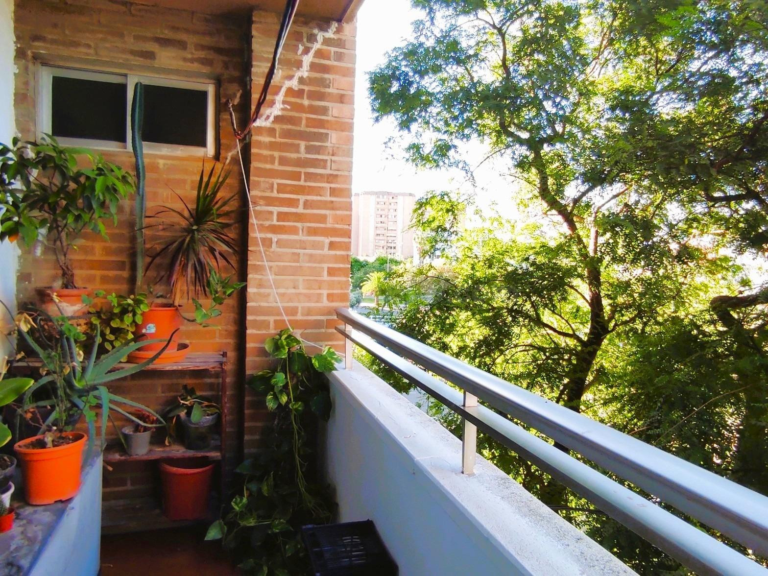 Pequeño piso con terraza en Vega Baixa, Valencia