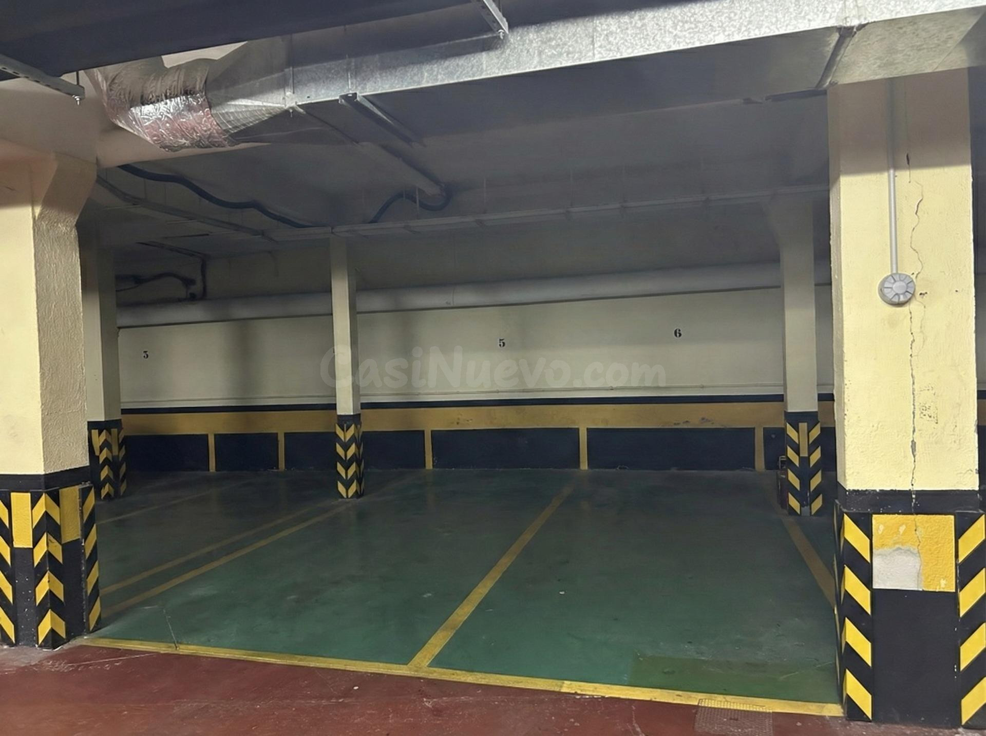 PLAZA DE GARAJE DOBLE - PARA DOS COCHES O COCHE Y MOTOS