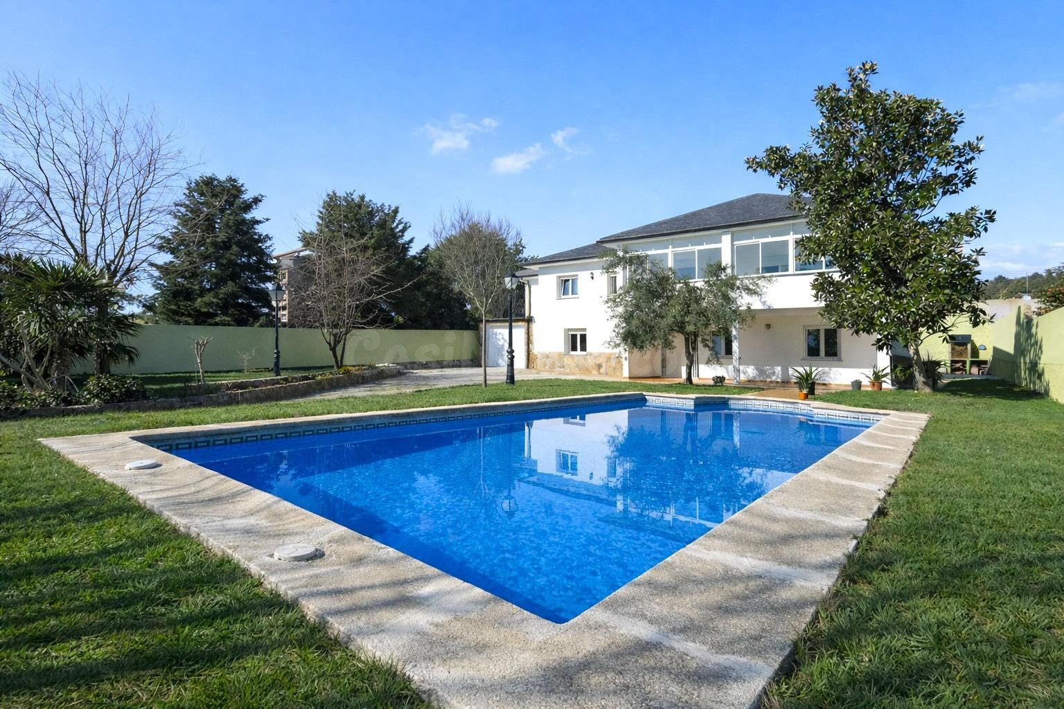 FABULOSA VIVIENDA UNIFAMILIAR CON PISCINA EN COLONIA ESPAÑA, GALAPAGAR