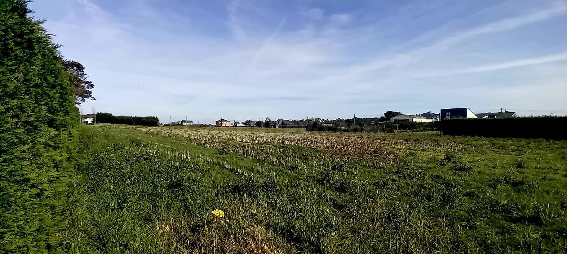 Parcela en venta en Tapia de Casariego – Zona de Represas