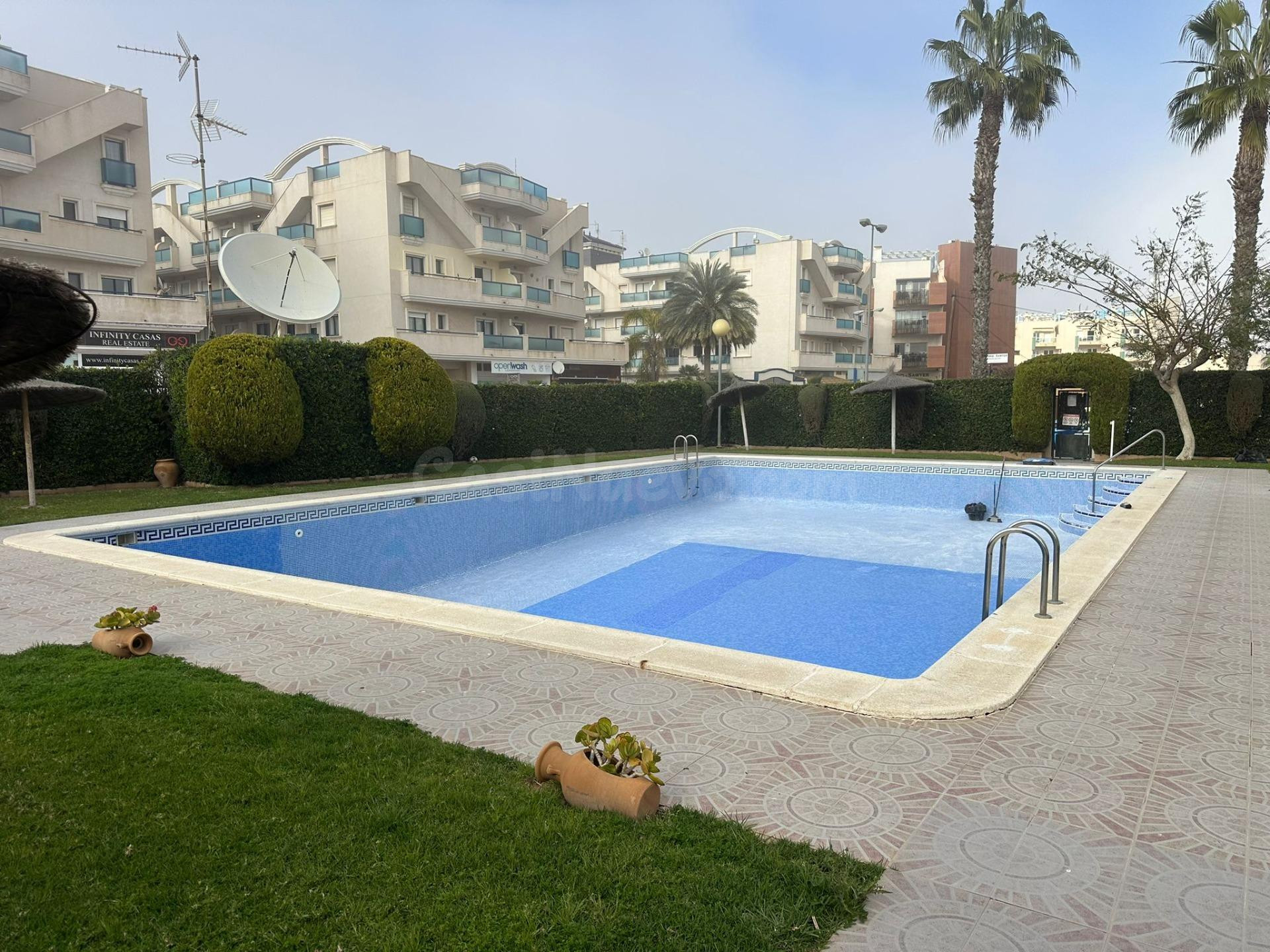 Acogedor dúplex de 3 dormitorios en Aguamarina - Orihuela Costa