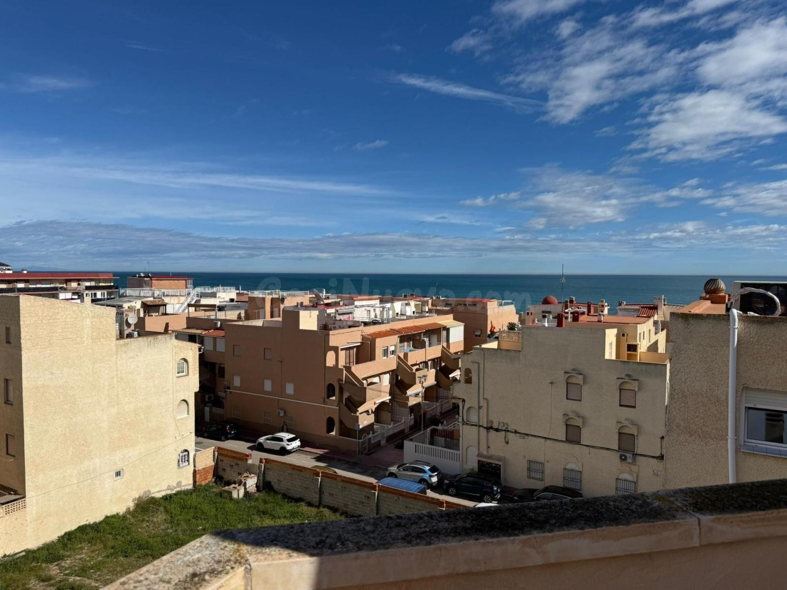 Apartamento de 2 dormitorios totalmente reformado cerca de la playa | La Mata – Torrevieja