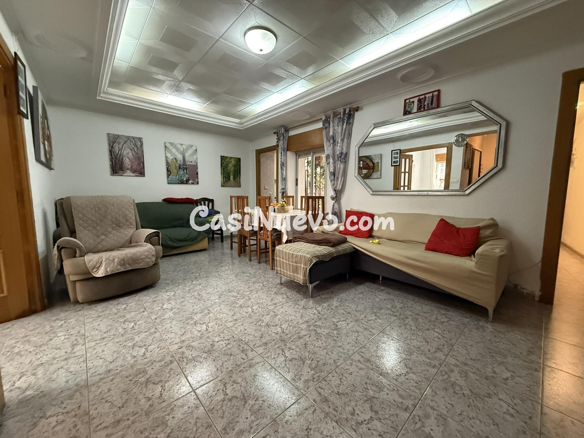 Piso de Planta Baja en Águilas - Oportunidad Única