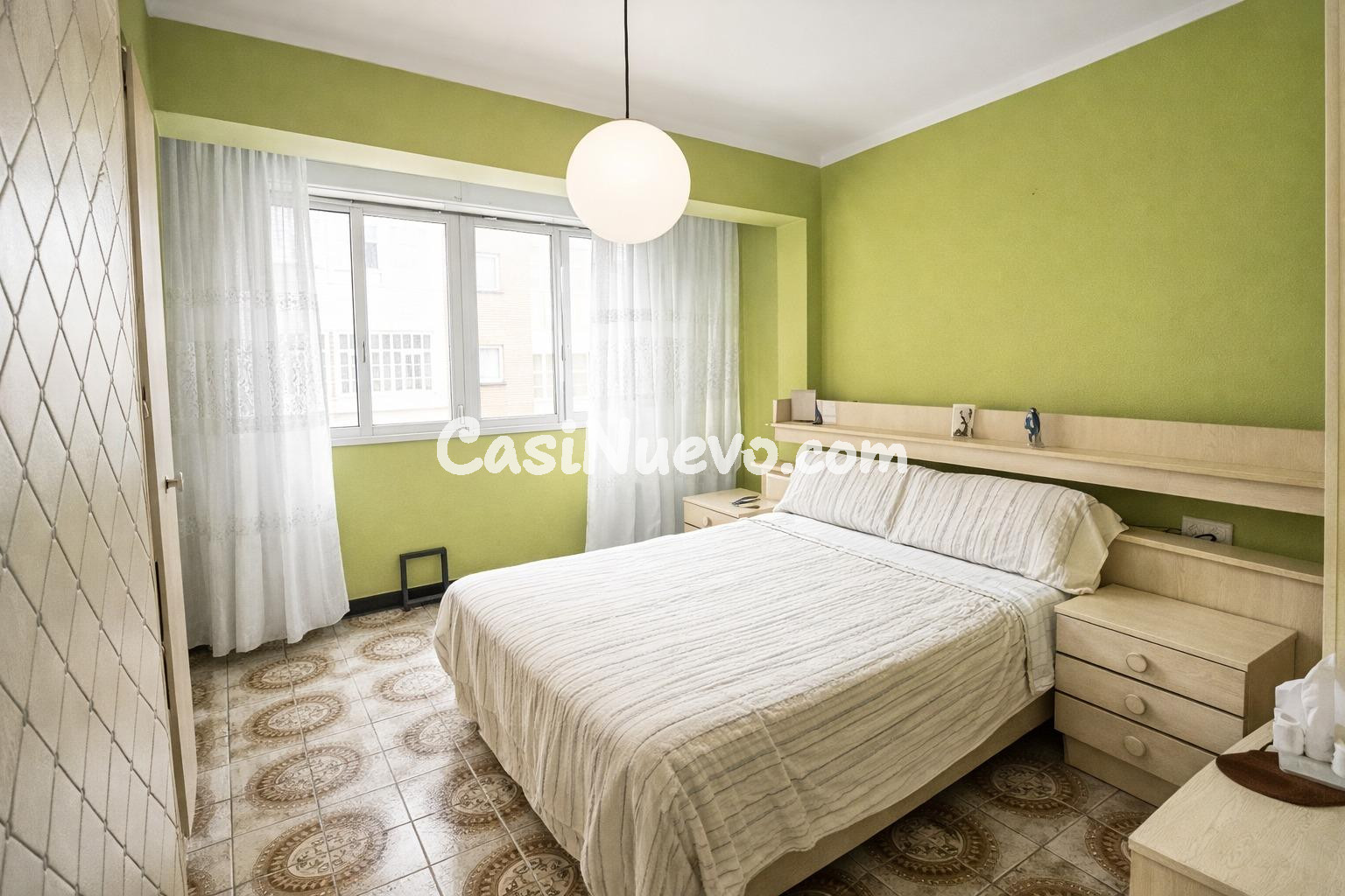 Luminoso piso con balcón en Palma – 3 dormitorios y gran potencial de reforma.