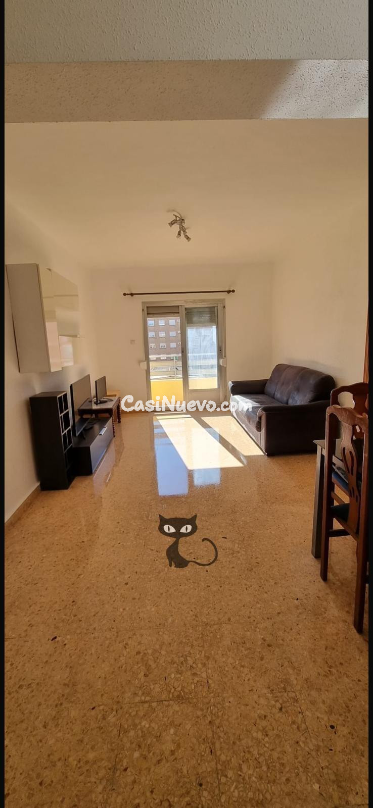 EXCELENTE PISO CON ASCENSOR Y BALCON, EN ALCASSER