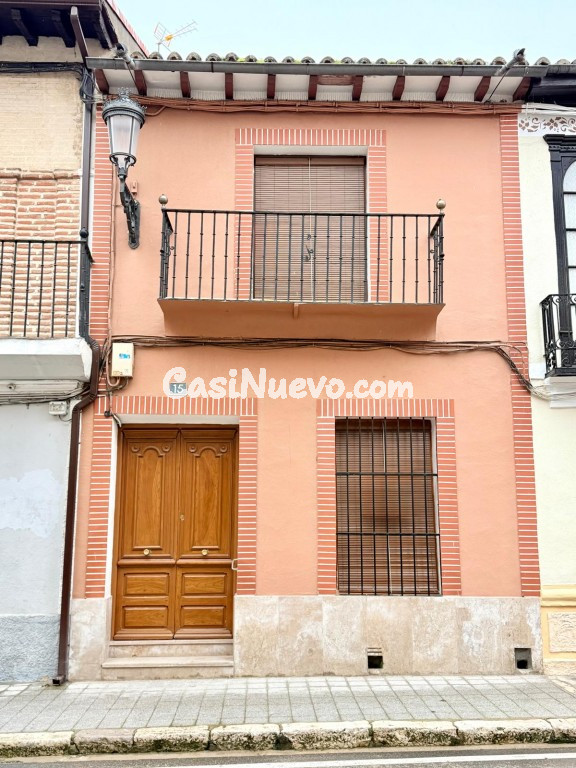 Adosada en Venta en Nava Del Rey Valladolid