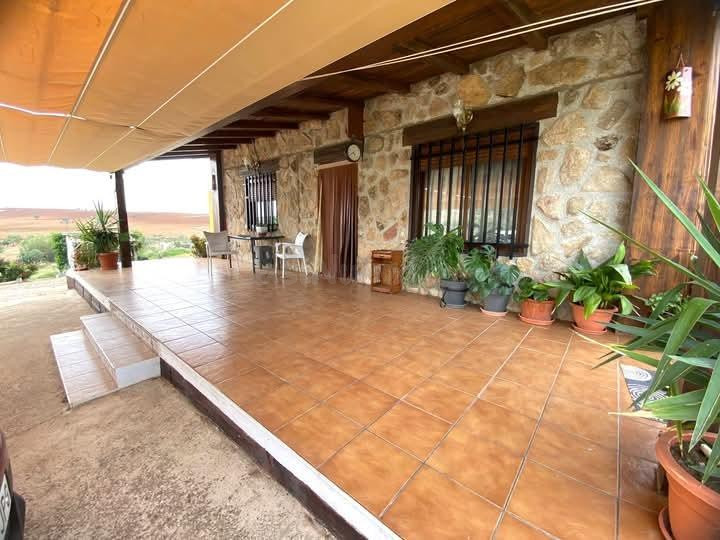 CASA DE CAMPO EN DON ALVARO