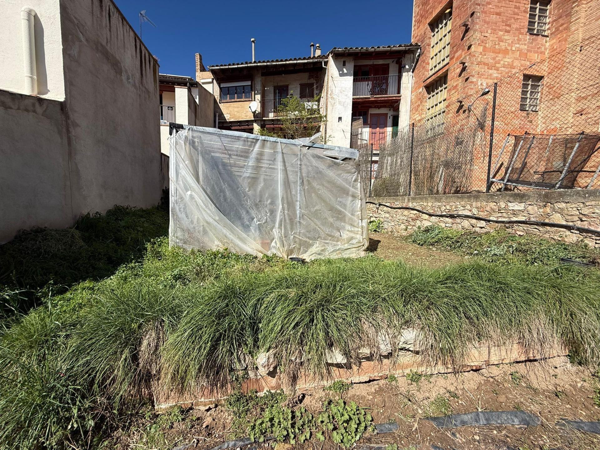CASA PARA REHABILITAR EN EL CENTRO DE CENTELLES - foto 3