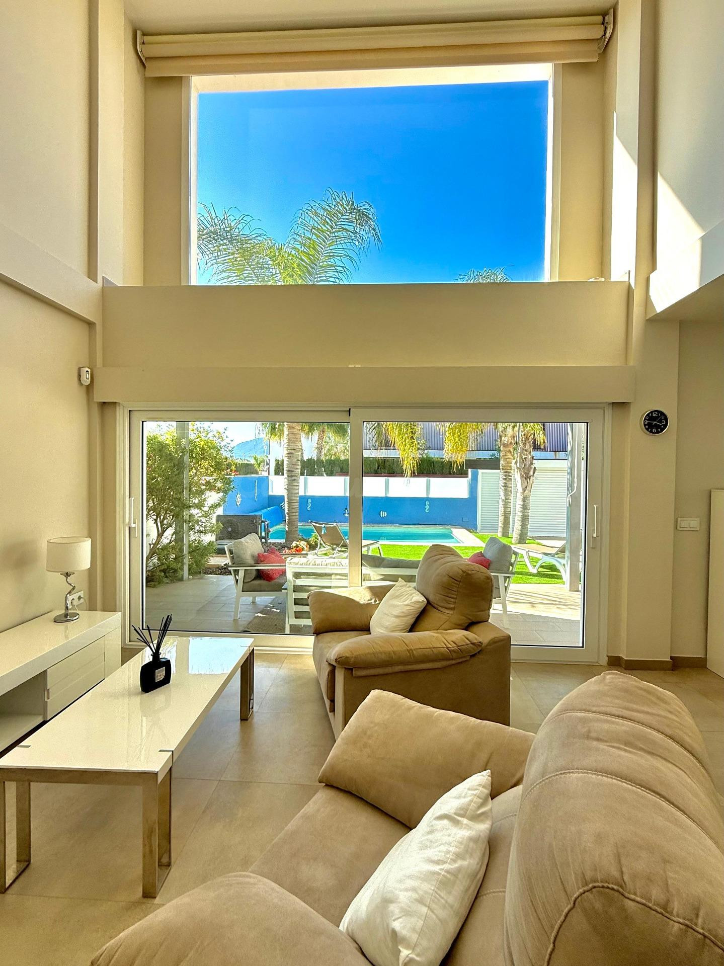 Villa  con piscina en Mar de Cristal – diseño y tranquilidad - foto 2