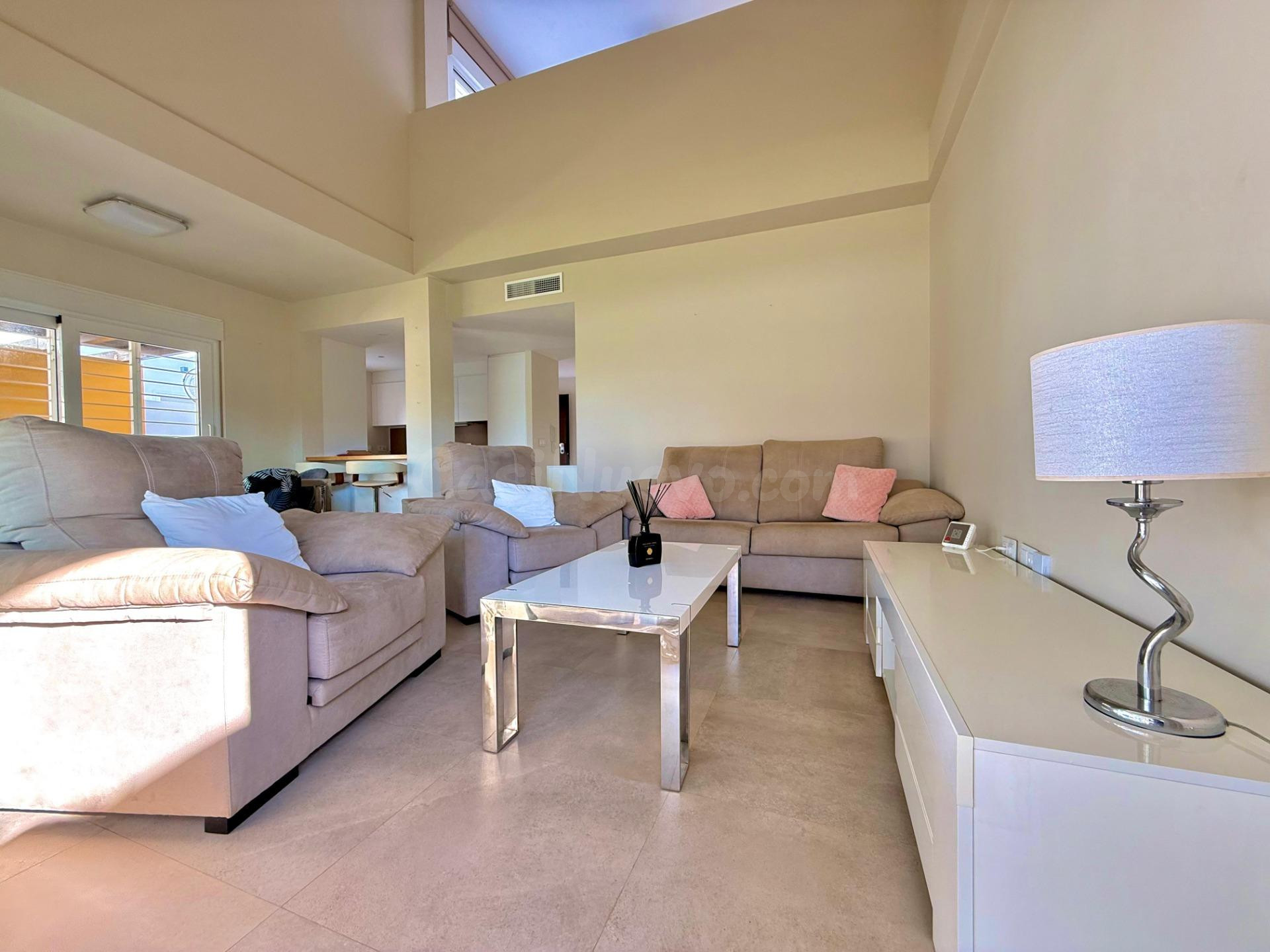Villa  con piscina en Mar de Cristal – diseño y tranquilidad - foto 3
