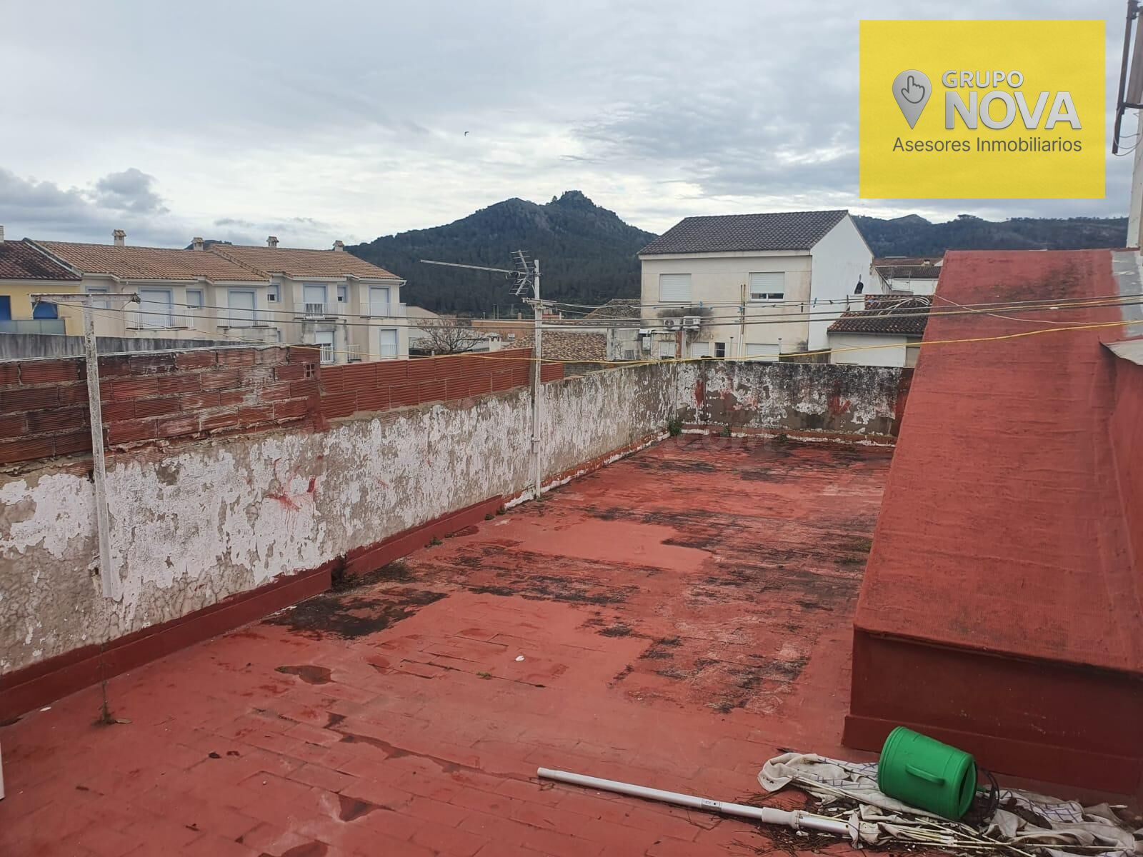 Casa en Rotova - Oportunidad de Inversión para Reformar